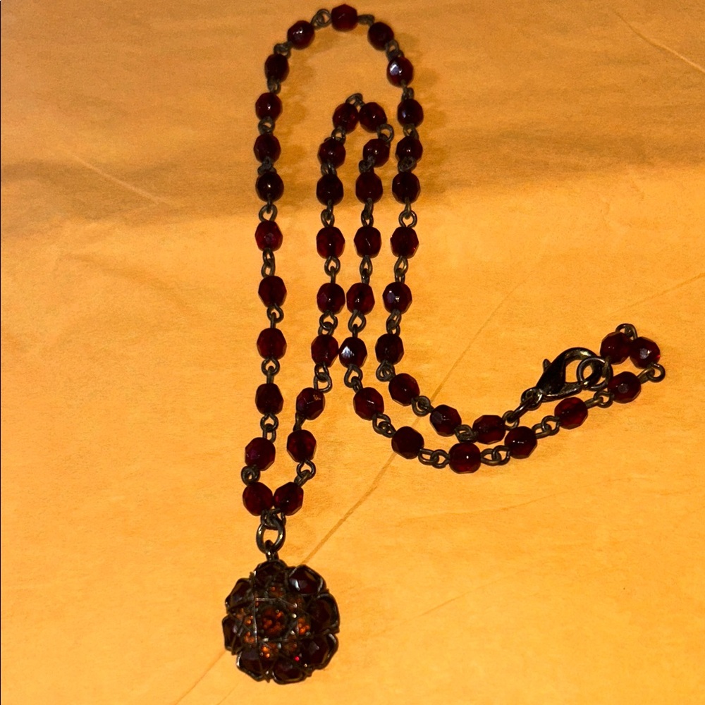 Deep Garnet Beaded Pendant Necklace - Women Jewelry